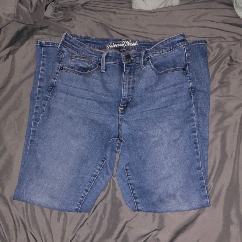 Target Good Threads Lightwash Women’s Jeans